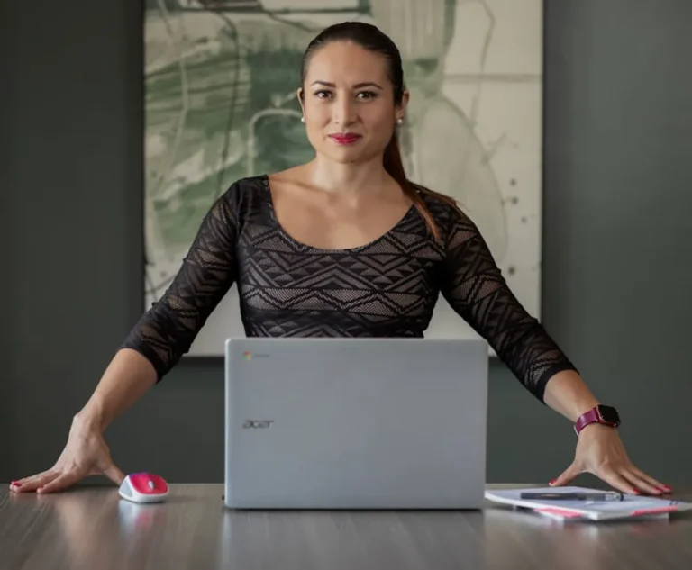 How Nadine Caridi relates to modern life sciences logistics content