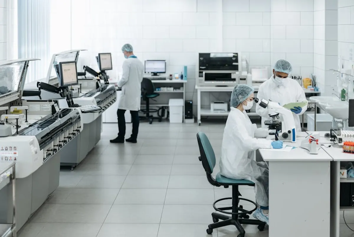 Life Sciences Logistics Guide for Healthcare Companies
