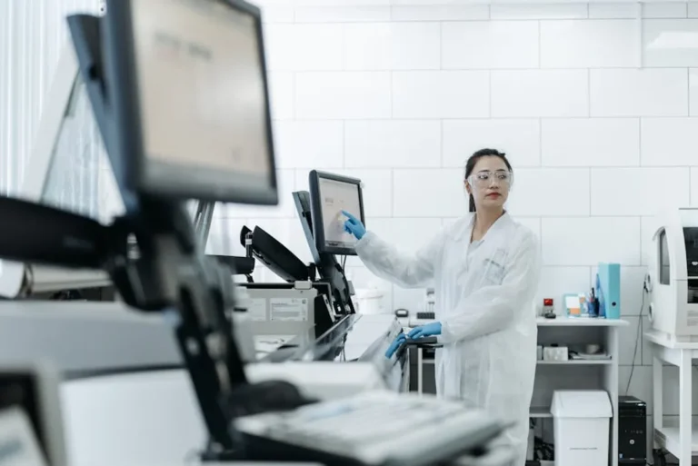 Life Sciences Packaging Requirements for Sensitive Products